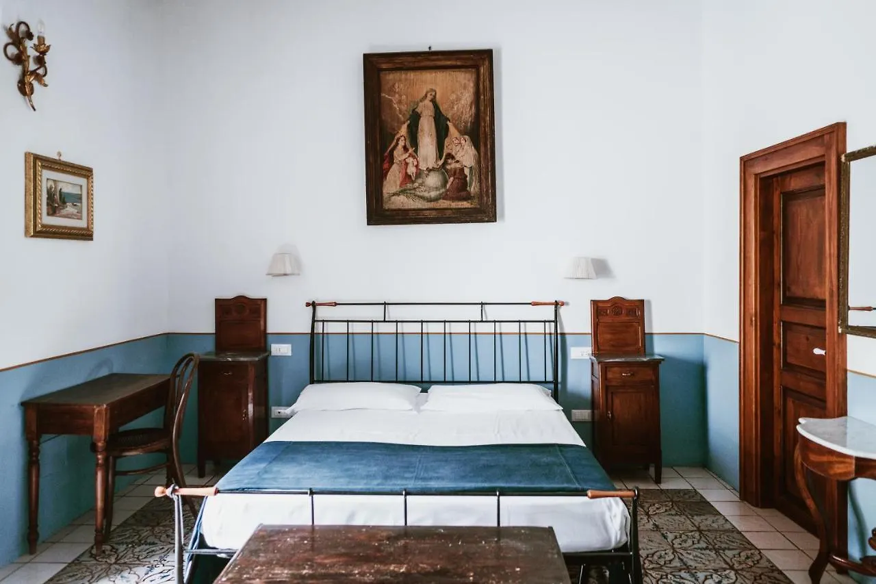 Hotel I Cinque Balconi Santa Marina Salina Italie