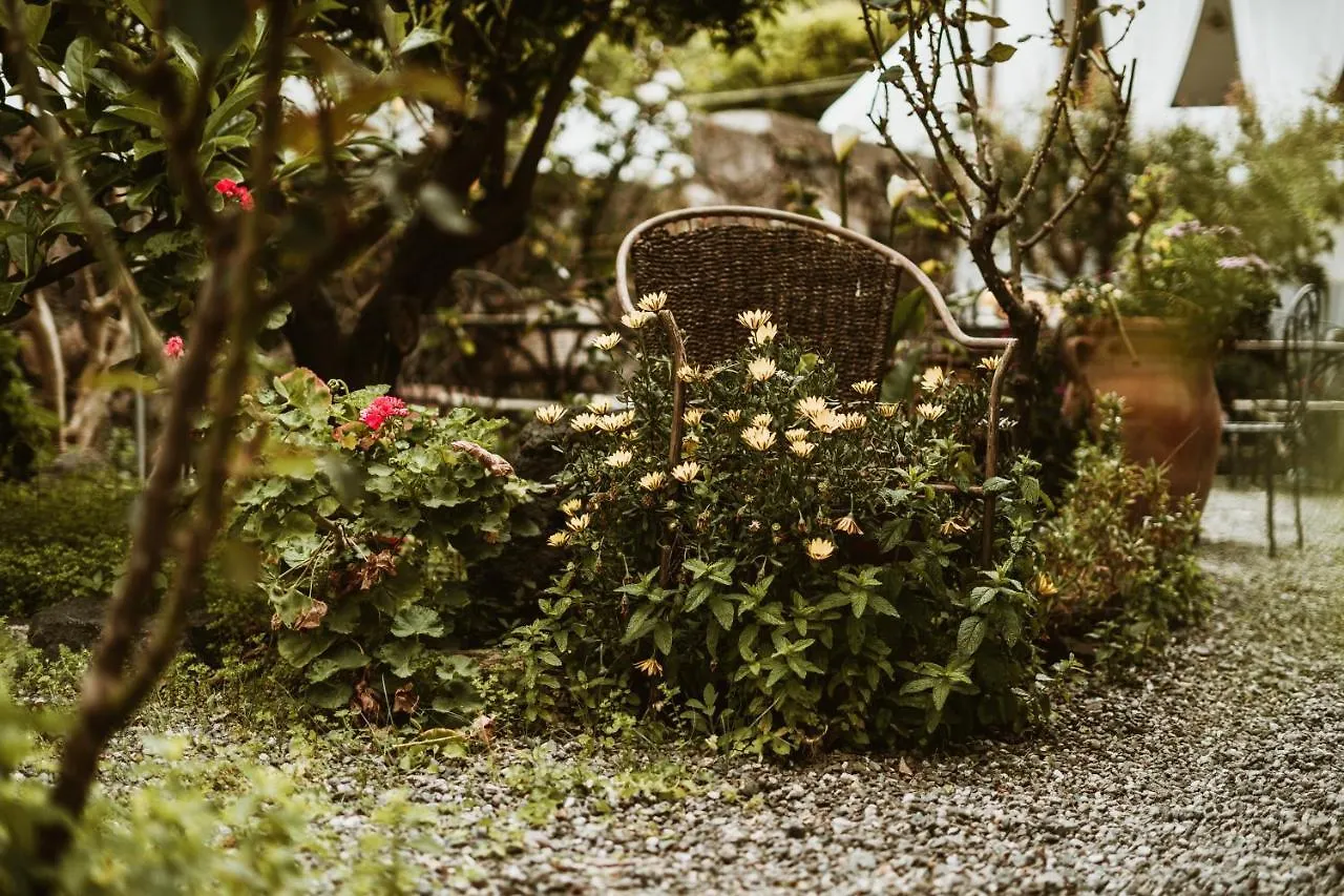 Boutique Hotel I Cinque Balconi Санта-Марина-Салина 3*,
